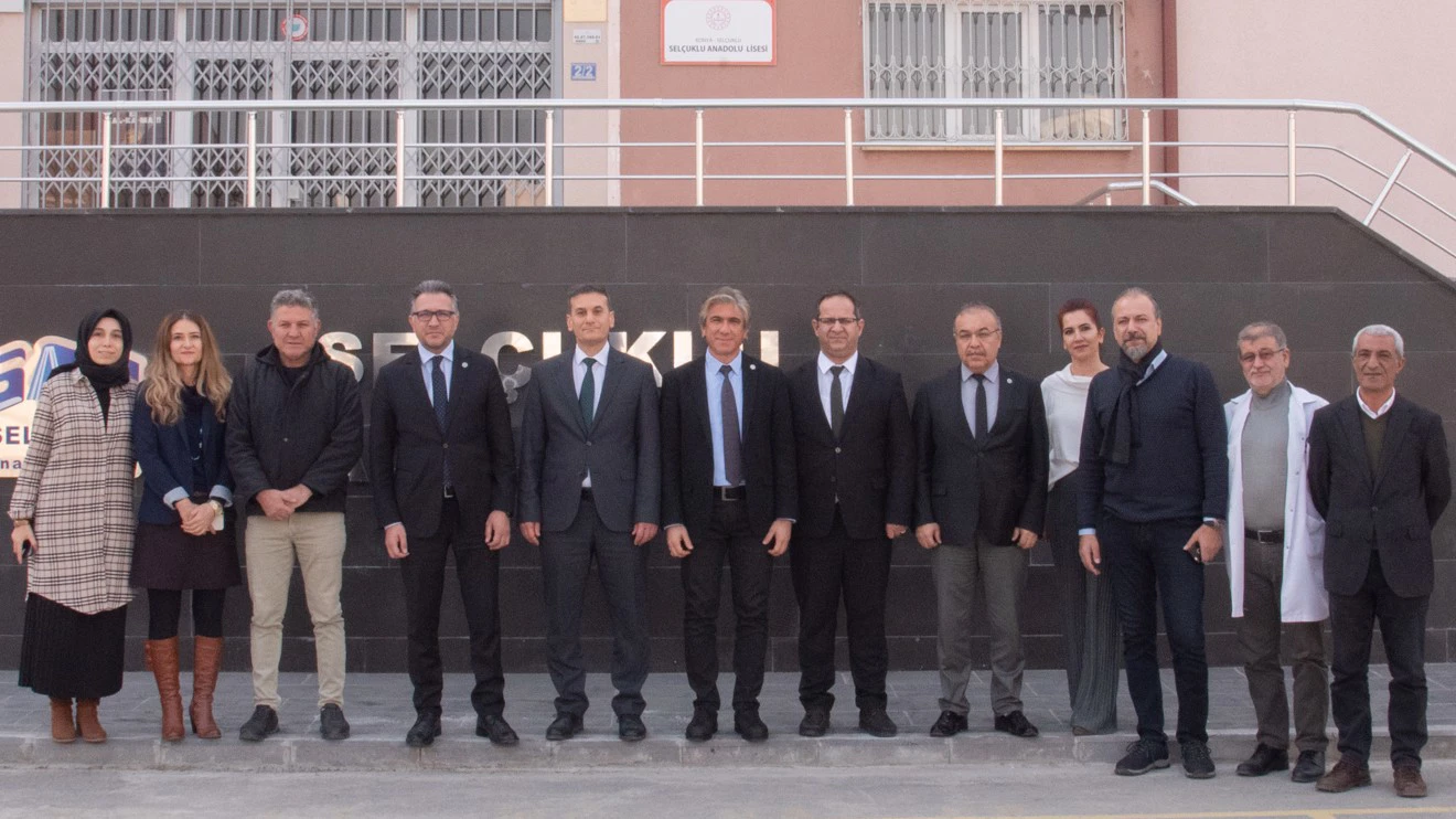 Rector Prof. Dr. Aksoy met with high school students